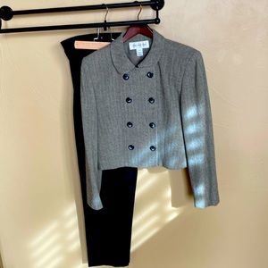 Women’s Two Piece Jones New York Suit - 8